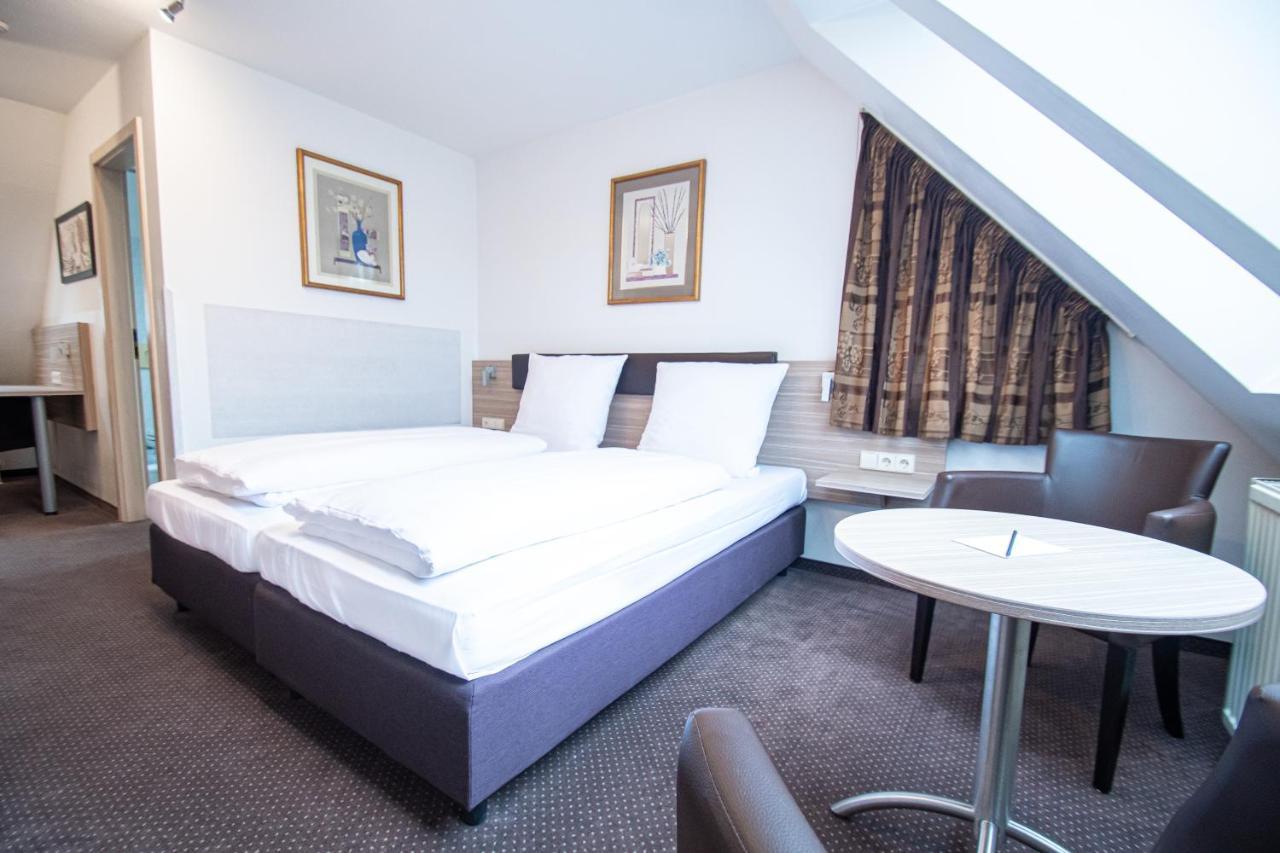 Taste Smart Hotel Backnang Buitenkant foto