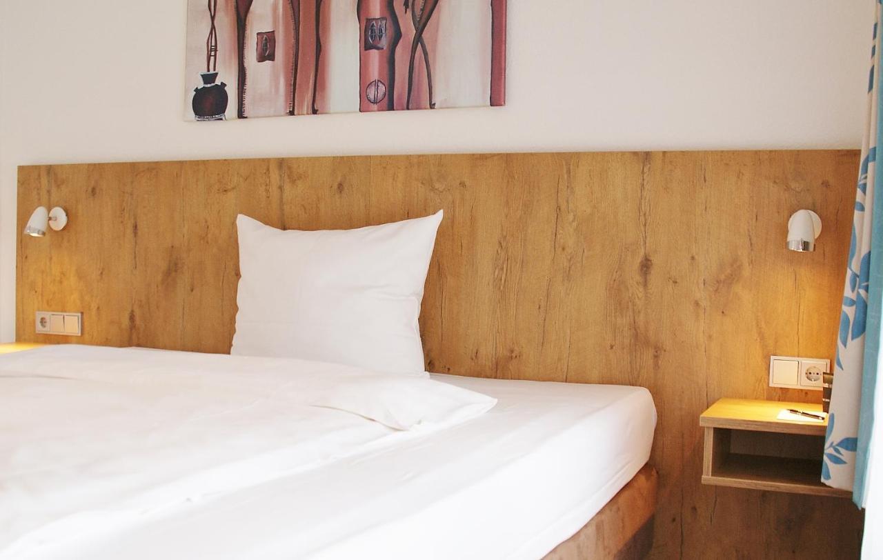 Taste Smart Hotel Backnang Buitenkant foto
